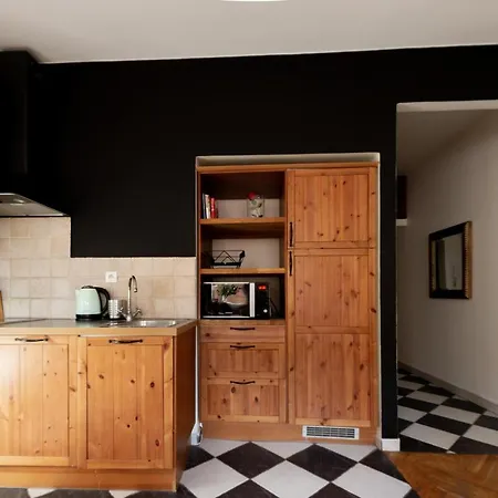 Barbakan Old Town Apartment
